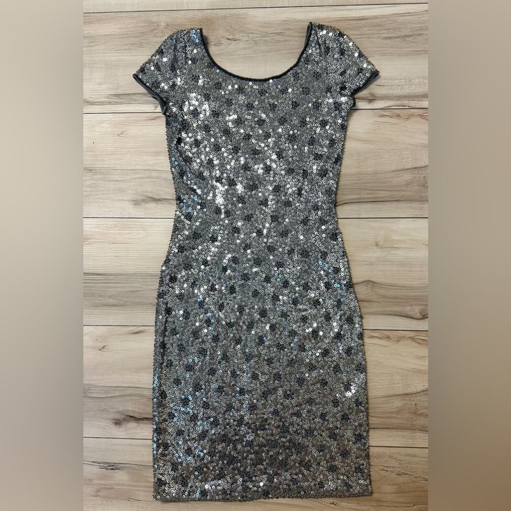 Carmen Marc Valvo Dress Size S